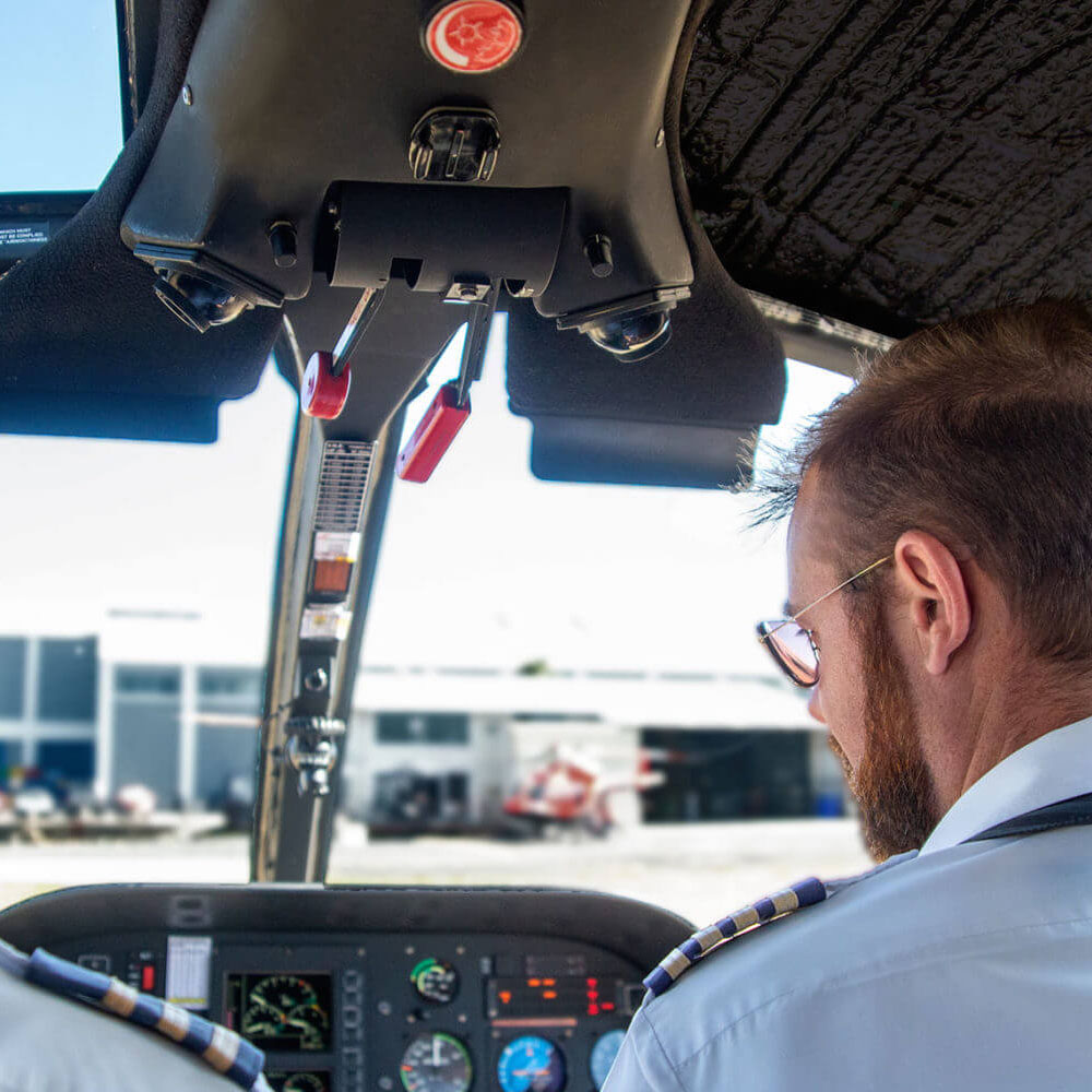 Opleiding piloot CPL(H) Commercieel Piloot • helicopterflights.be helikopter bedrijf